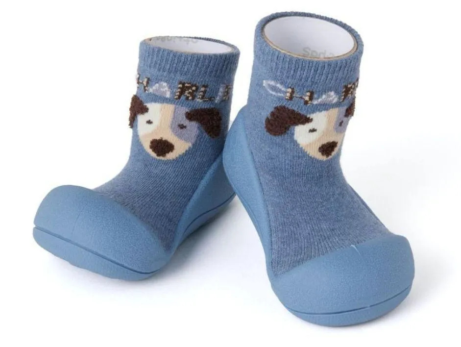 Attipas Charlie blue perrito azul calzado respetuoso de Attipas ideal para guarderias gateo y primeros pasos algodon con certifi