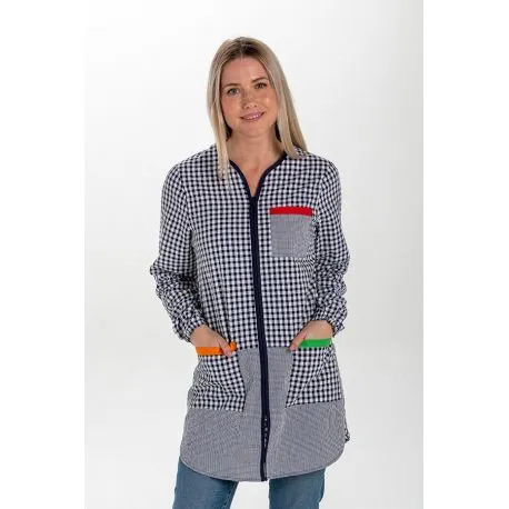 Bata maestra con cremallera azul