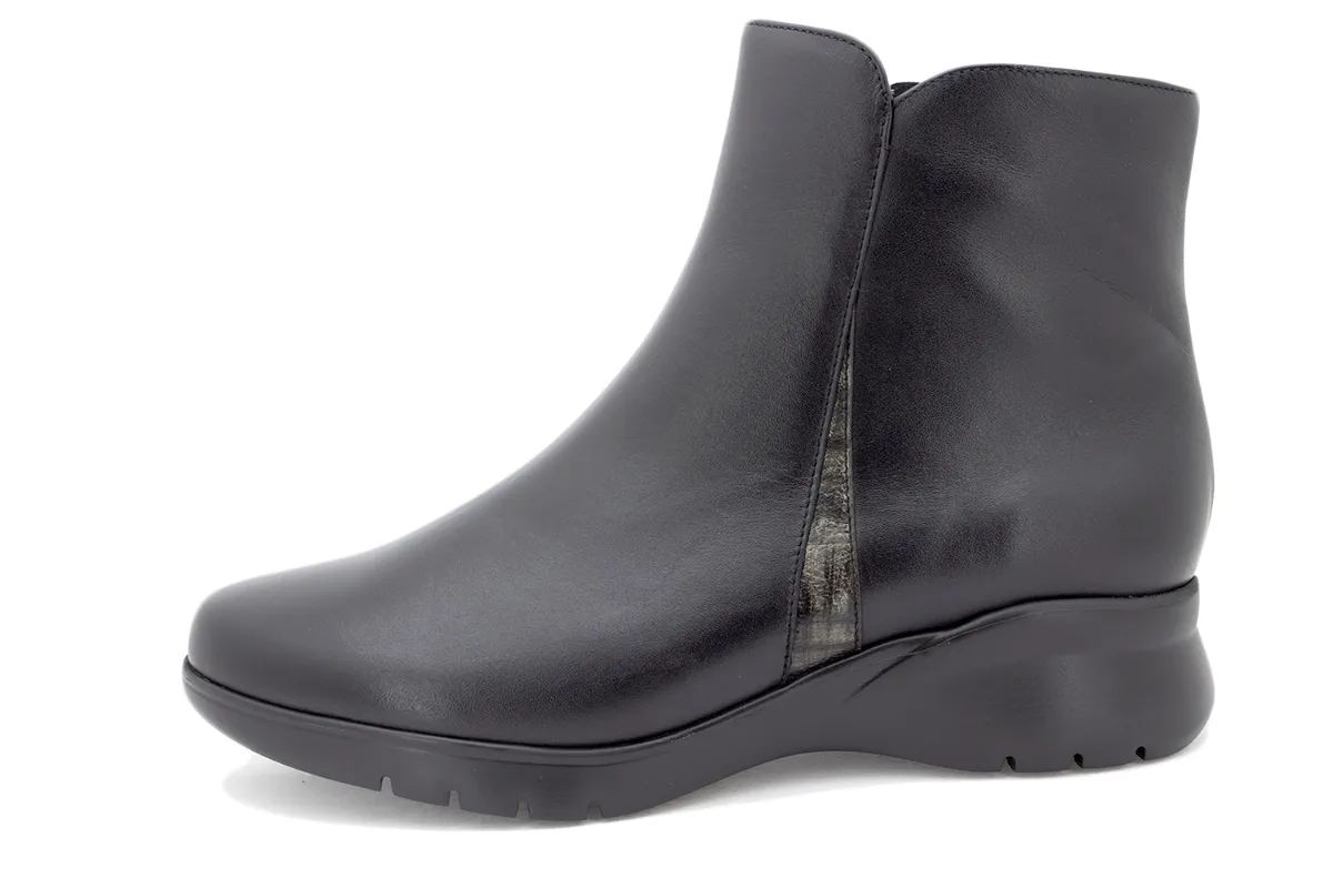 Black Leather Ankle boot