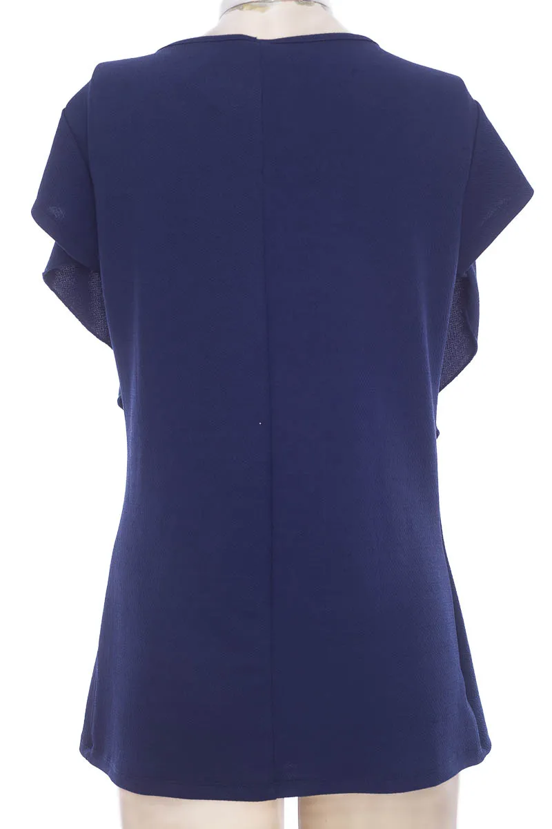 BLUSA COLOR AZUL  ARKITECT