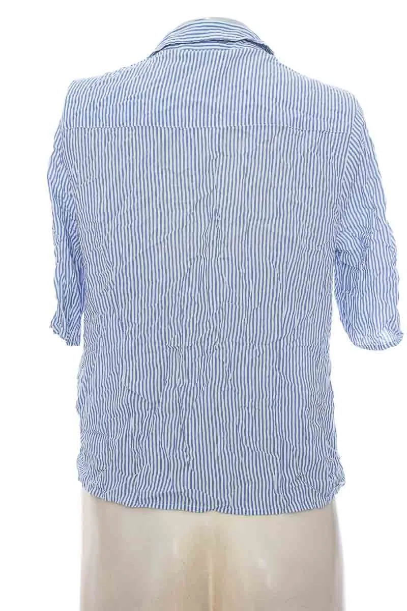 BLUSA COLOR AZUL  KOAJ