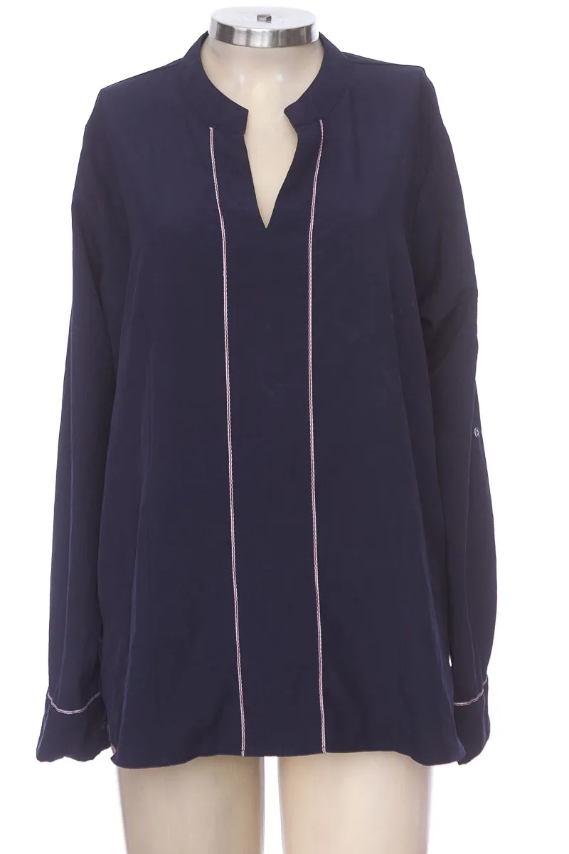 BLUSA COLOR AZUL  NICOLS