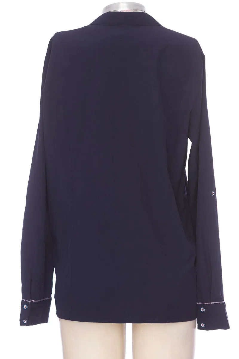 BLUSA COLOR AZUL  NICOLS