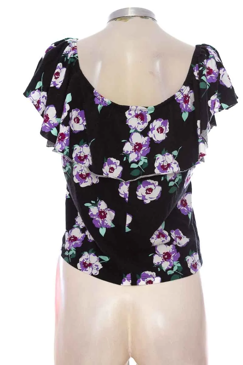 BLUSA COLOR NEGRO  GEF