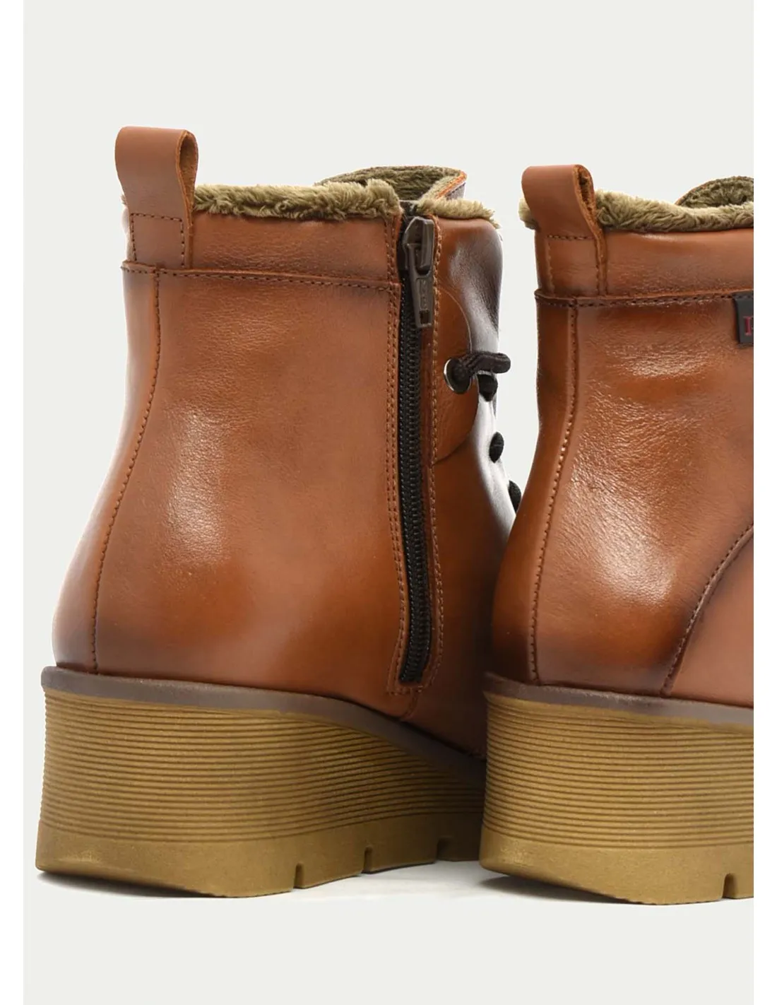 BOTAS Y BOTINES PEPE MENARGUES 20832 CUERO 