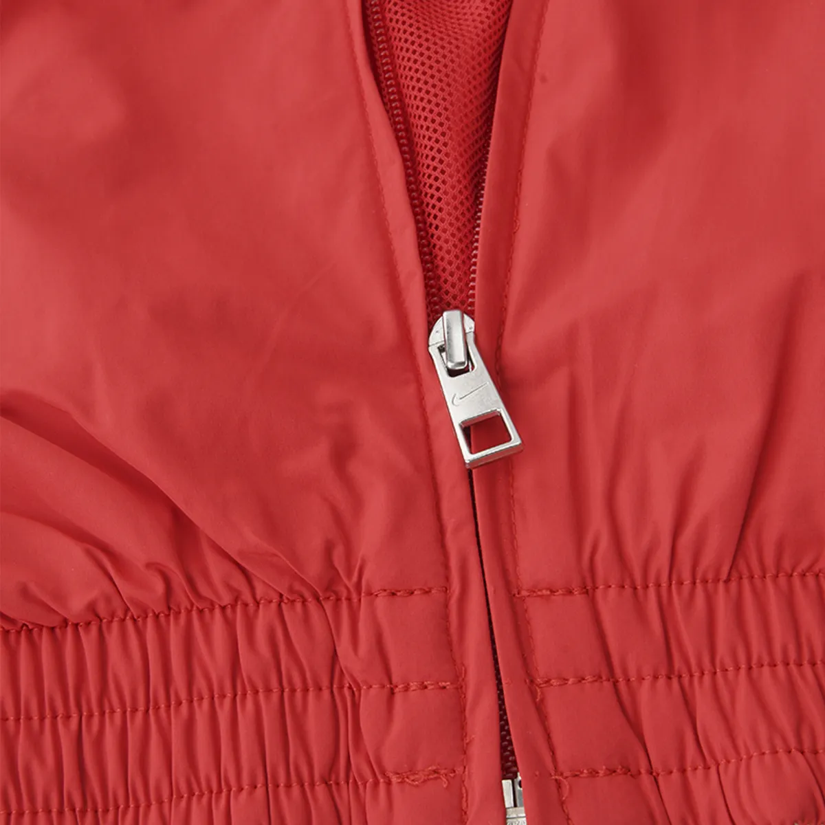 Campera Nike Swoosh Hombre
