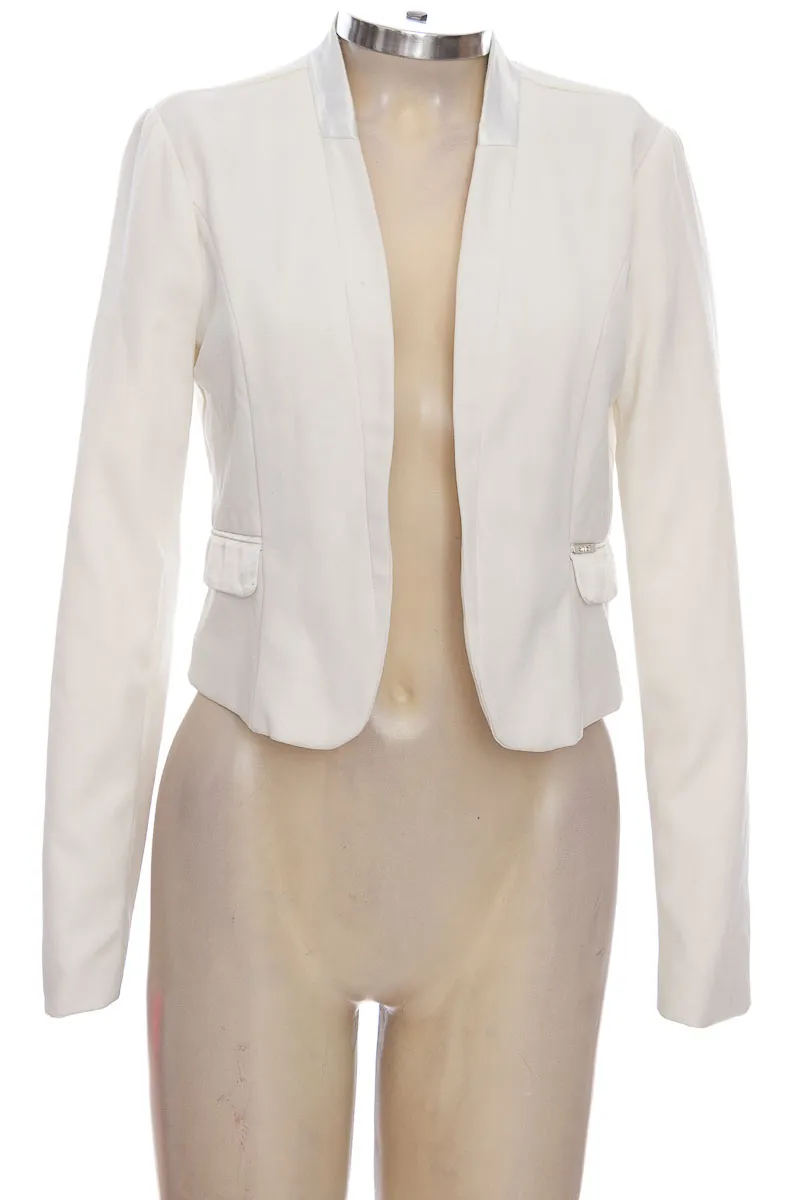 CHAQUETA / ABRIGO COLOR BLANCO  STUDIO F