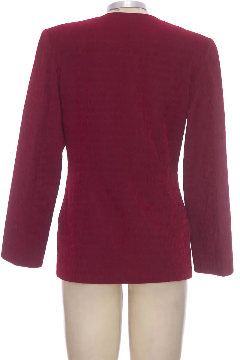 CHAQUETA / ABRIGO COLOR VINOTINTO  DISEñO Y MODA