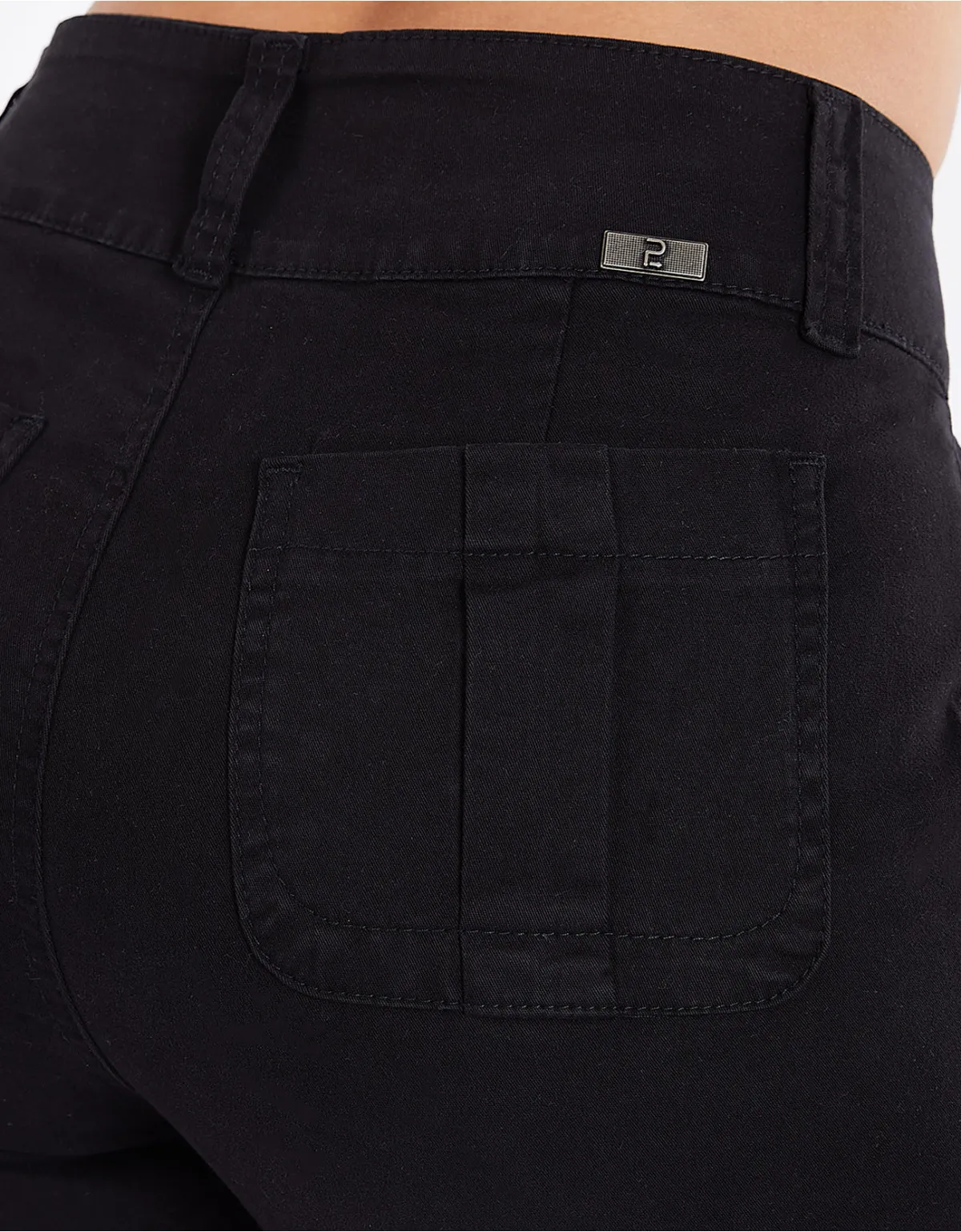 Cropped bermuda drill negro tiro alto mm