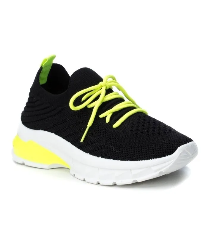 Deportivo combinado en color negro y lima