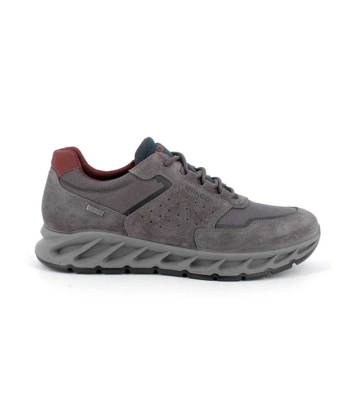 DEPORTIVO DE GORETEX EN COLOR ANTRACITA