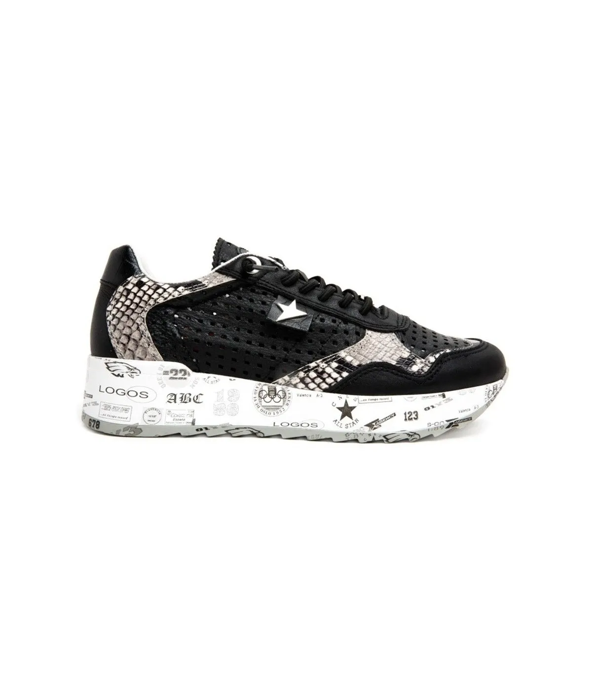 Deportivo negro combinado serpiente