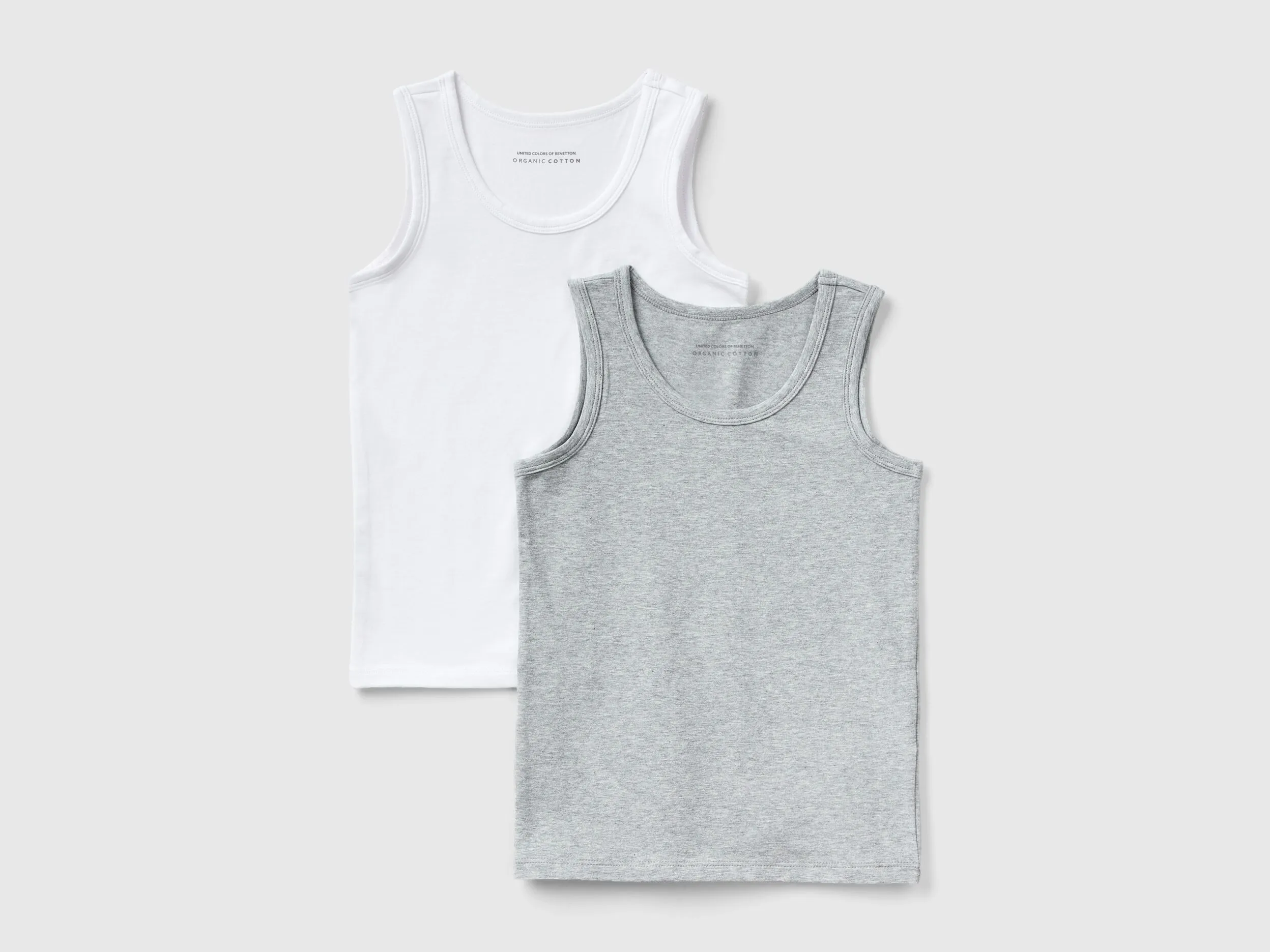 Dos camisetas de tirantes de algodón orgánico elástico