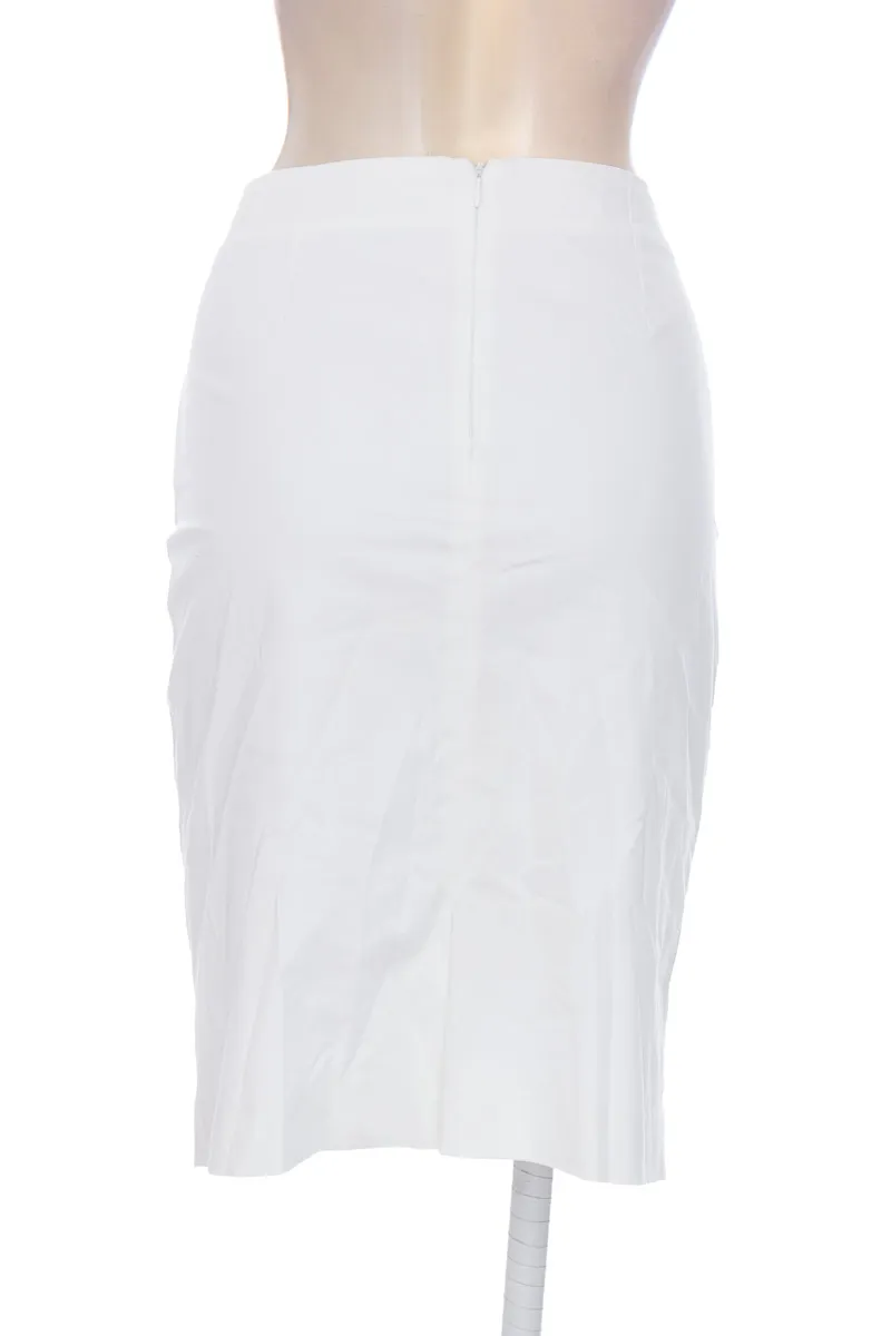 FALDA COLOR BLANCO  MANUELA RIVA