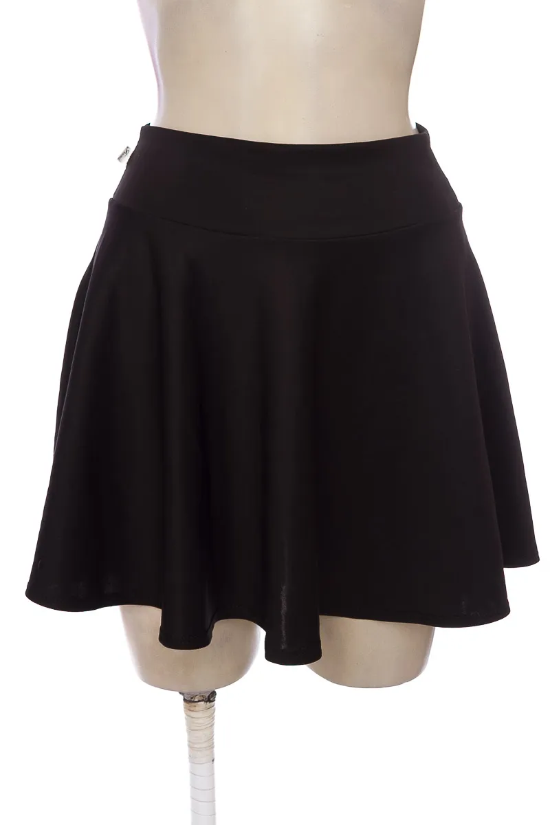 FALDA COLOR NEGRO  FADIRO