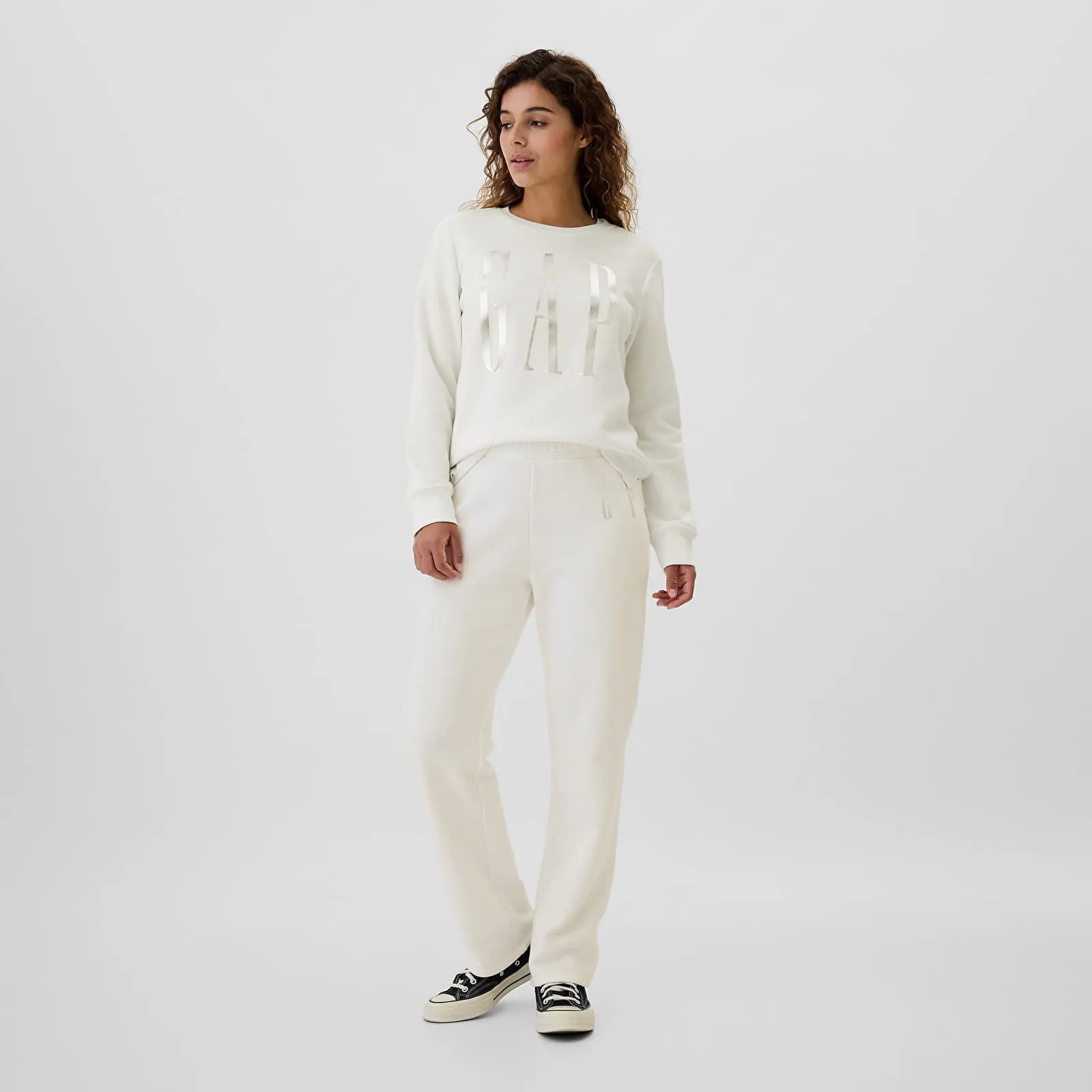 GAP Logo Sweatshirt New Off White