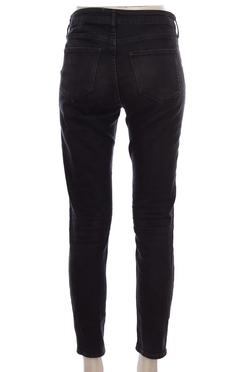 JEAN COLOR NEGRO  H&AMP;M