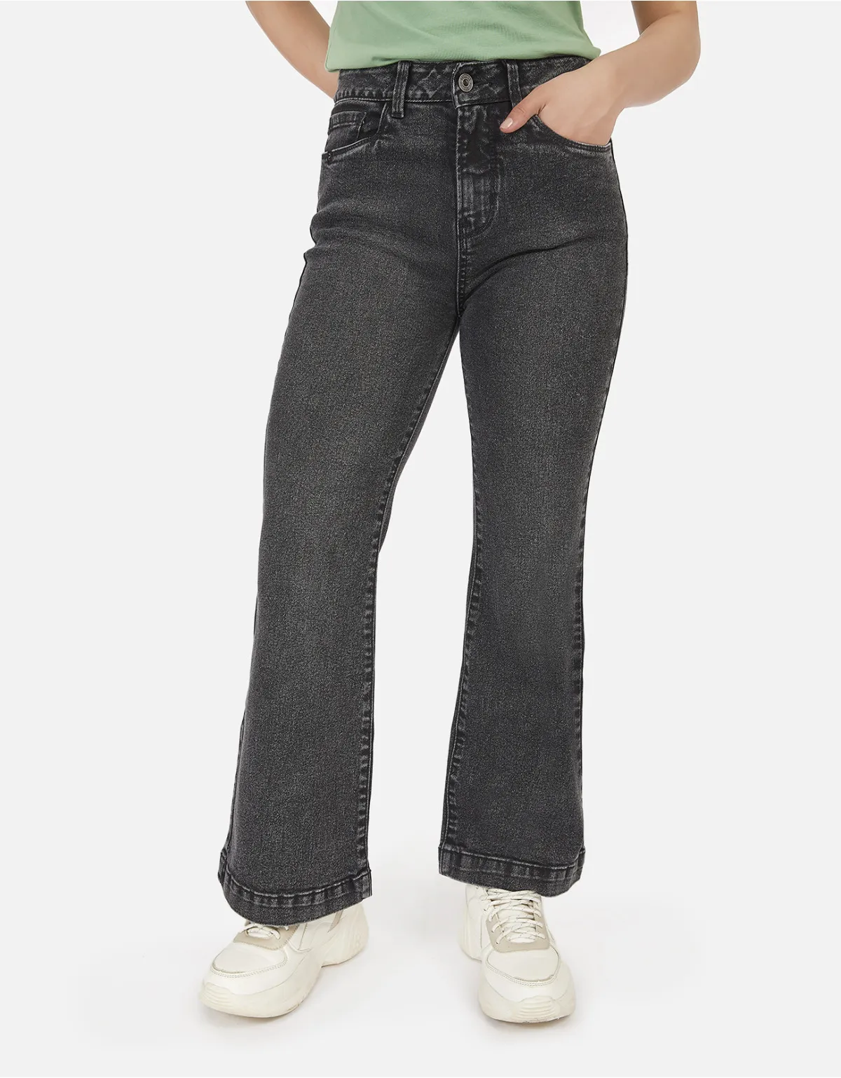 Jean flare negro tiro alto mm