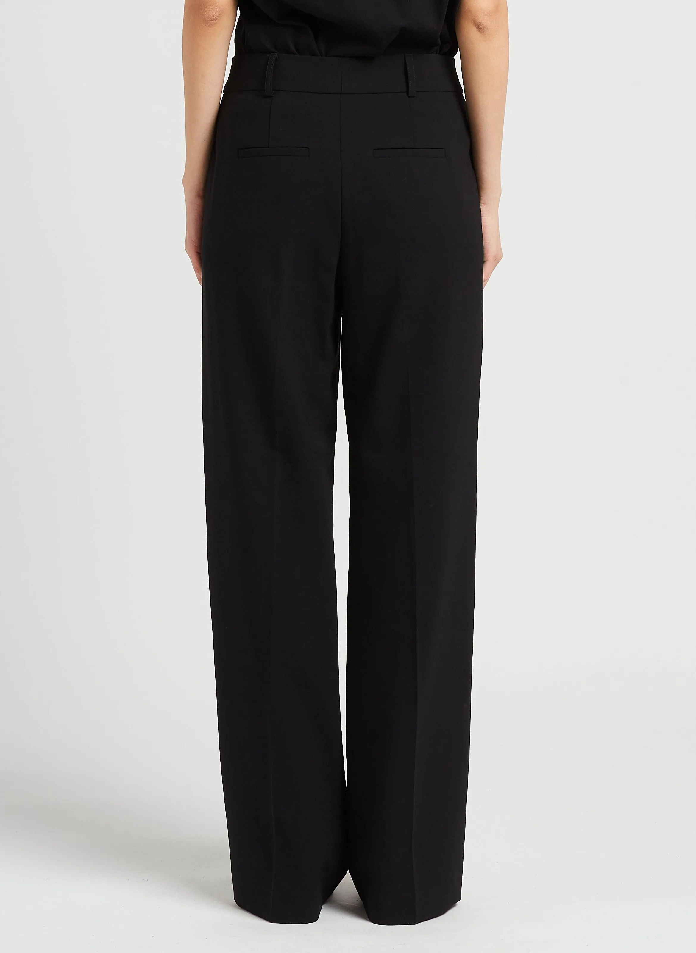MAISON 123 LAYLA  PANTALóN ANCHO VAPOROSO EN NEGRO