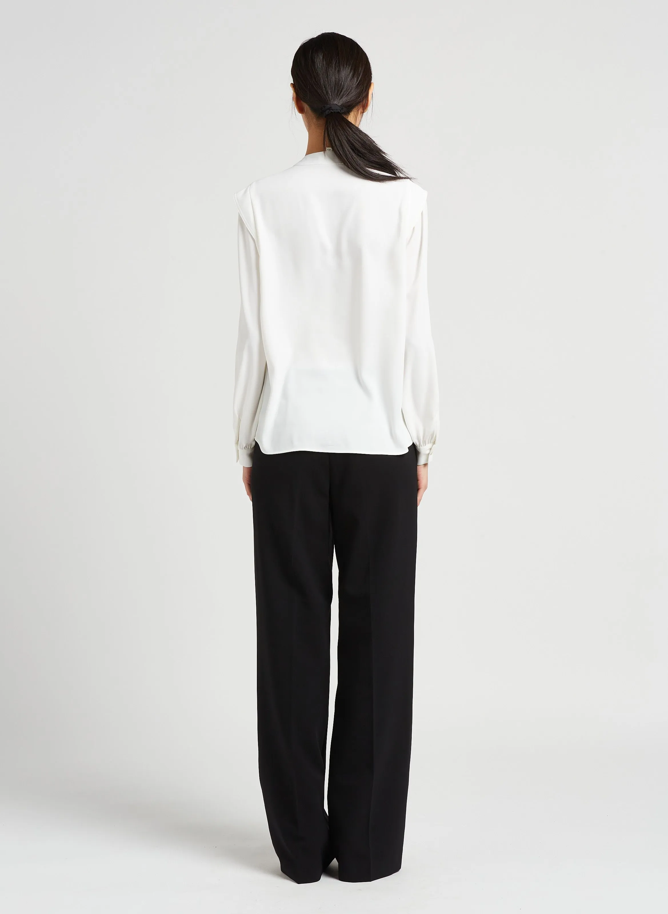 MAISON 123 LAYLA  PANTALóN ANCHO VAPOROSO EN NEGRO