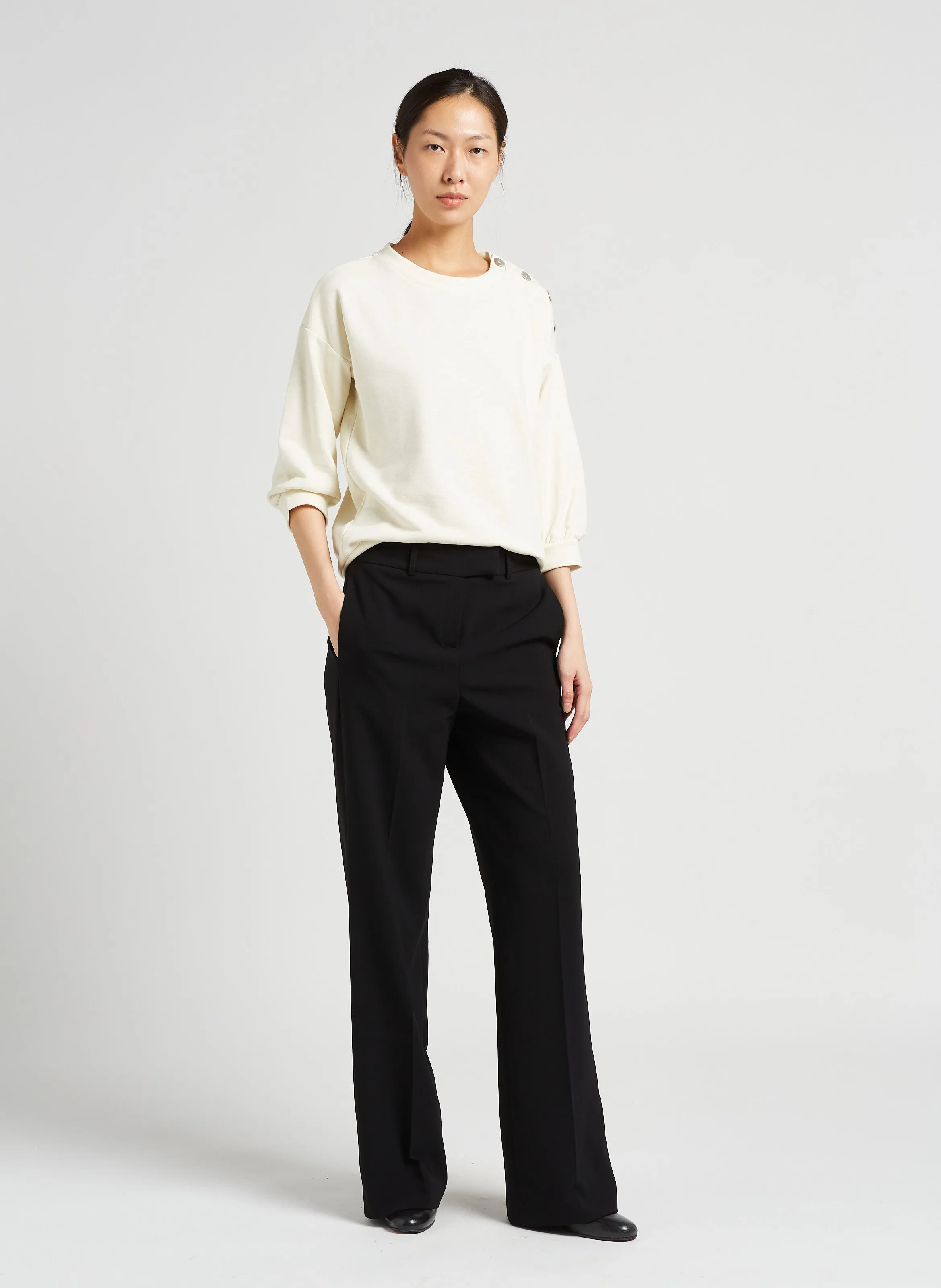 MAISON 123 LAYLA  PANTALóN ANCHO VAPOROSO EN NEGRO