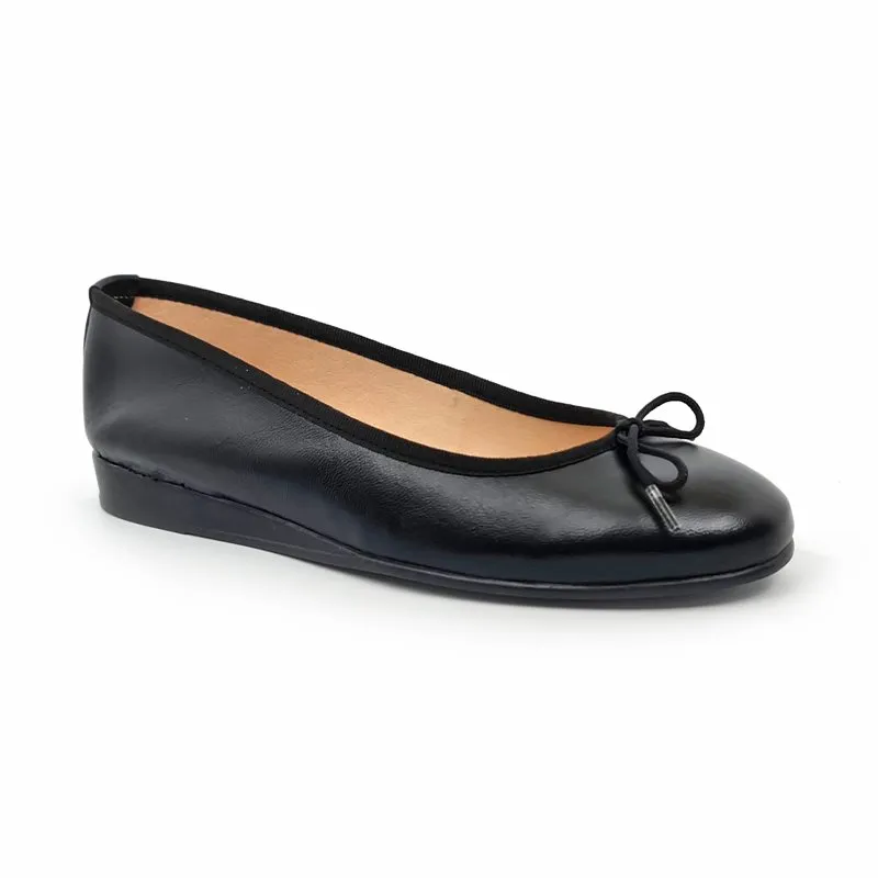 Manoletinas Cuña Baja Mujer Piel Lacito 210 Negro, de Casual