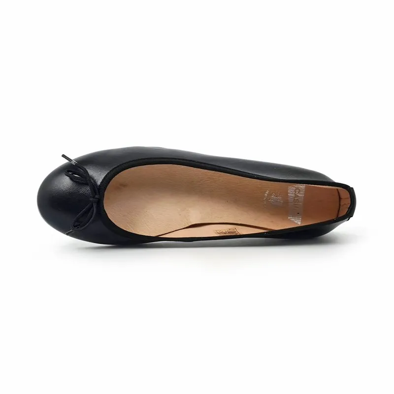 Manoletinas Cuña Baja Mujer Piel Lacito 210 Negro, de Casual