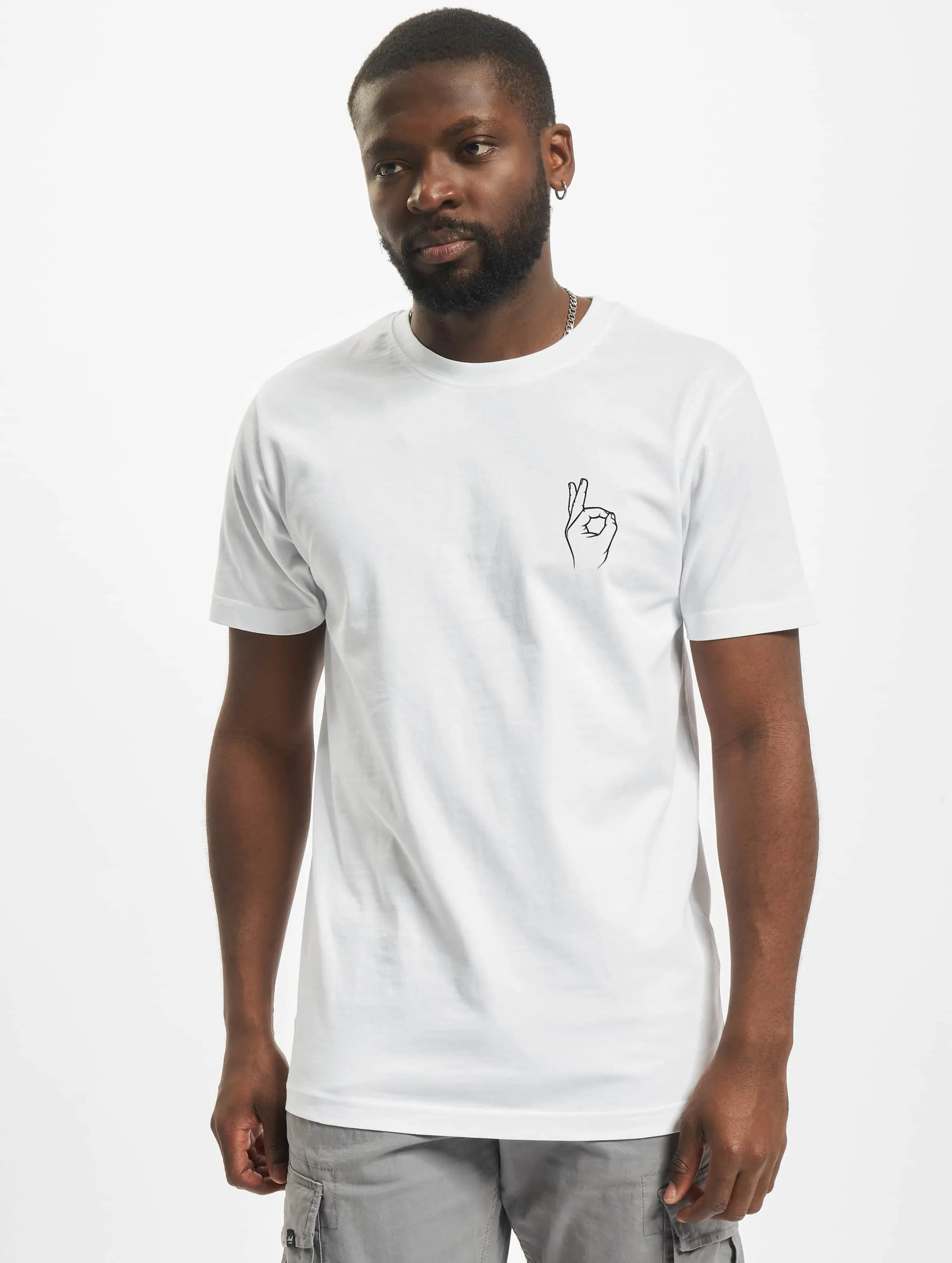 Mister Tee Easy Sign