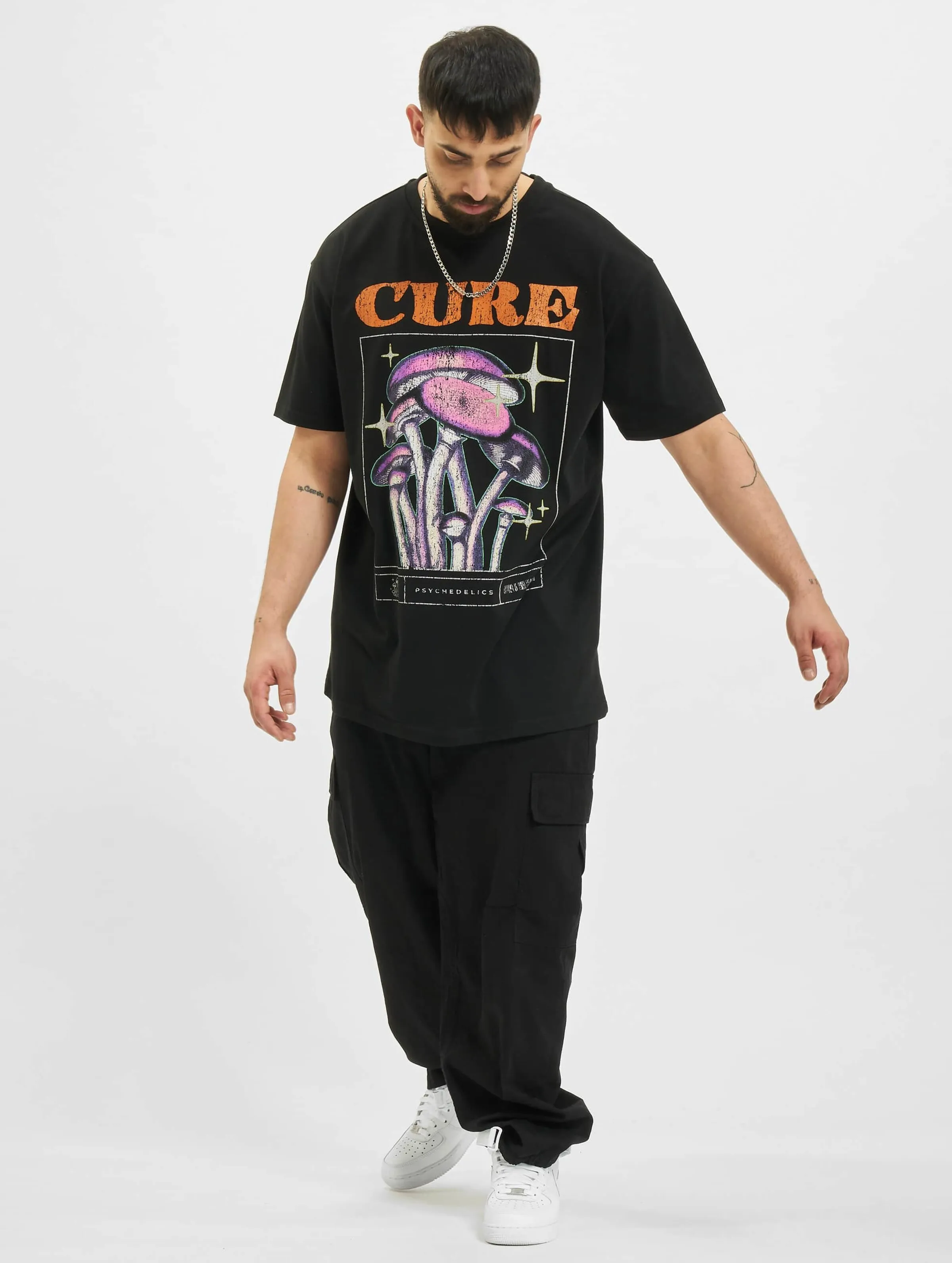 Mister Tee Upscale Cure Oversize