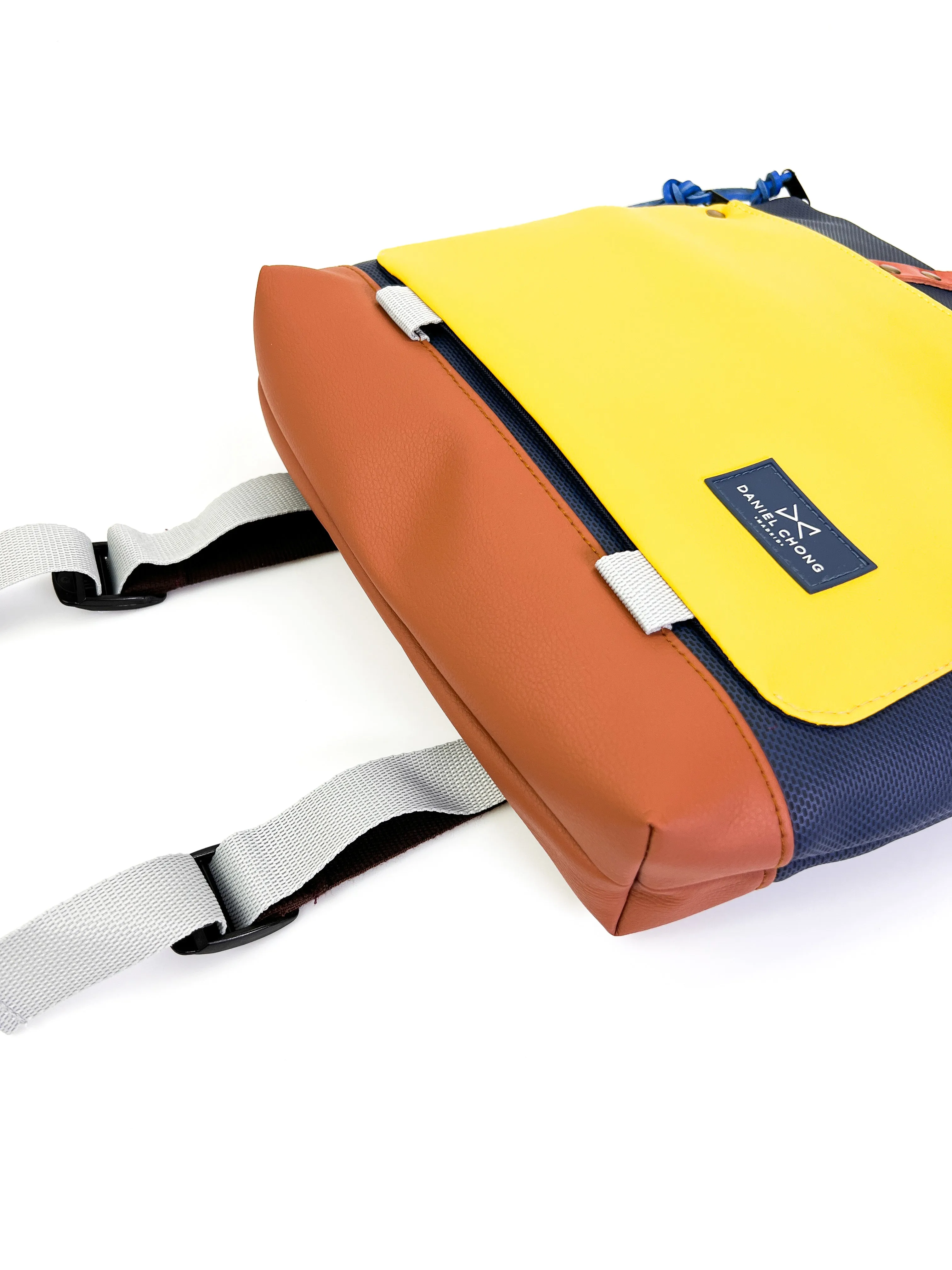 Mochila book holder cuadrada impermeable