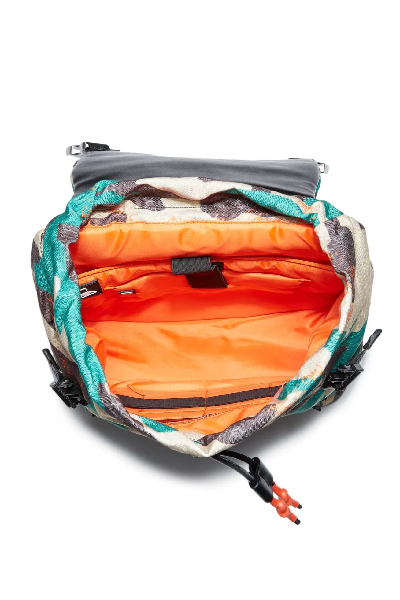 Mochila para hombre de GUESS ACC – HMSAC1 P1105
