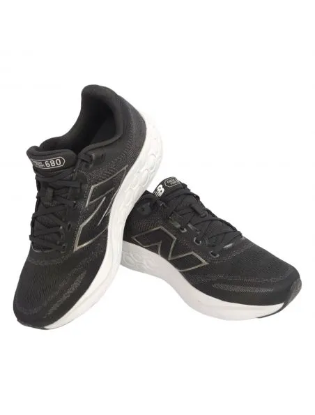 NEW BALANCE Zapatillas Fresh Foam 680 v8 Hombre Black/White/Black