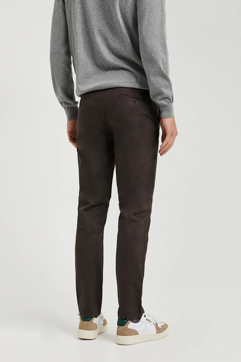 Pantalón chino marrón oscuro de corte slim con logo Polo Club en bolsillo trasero