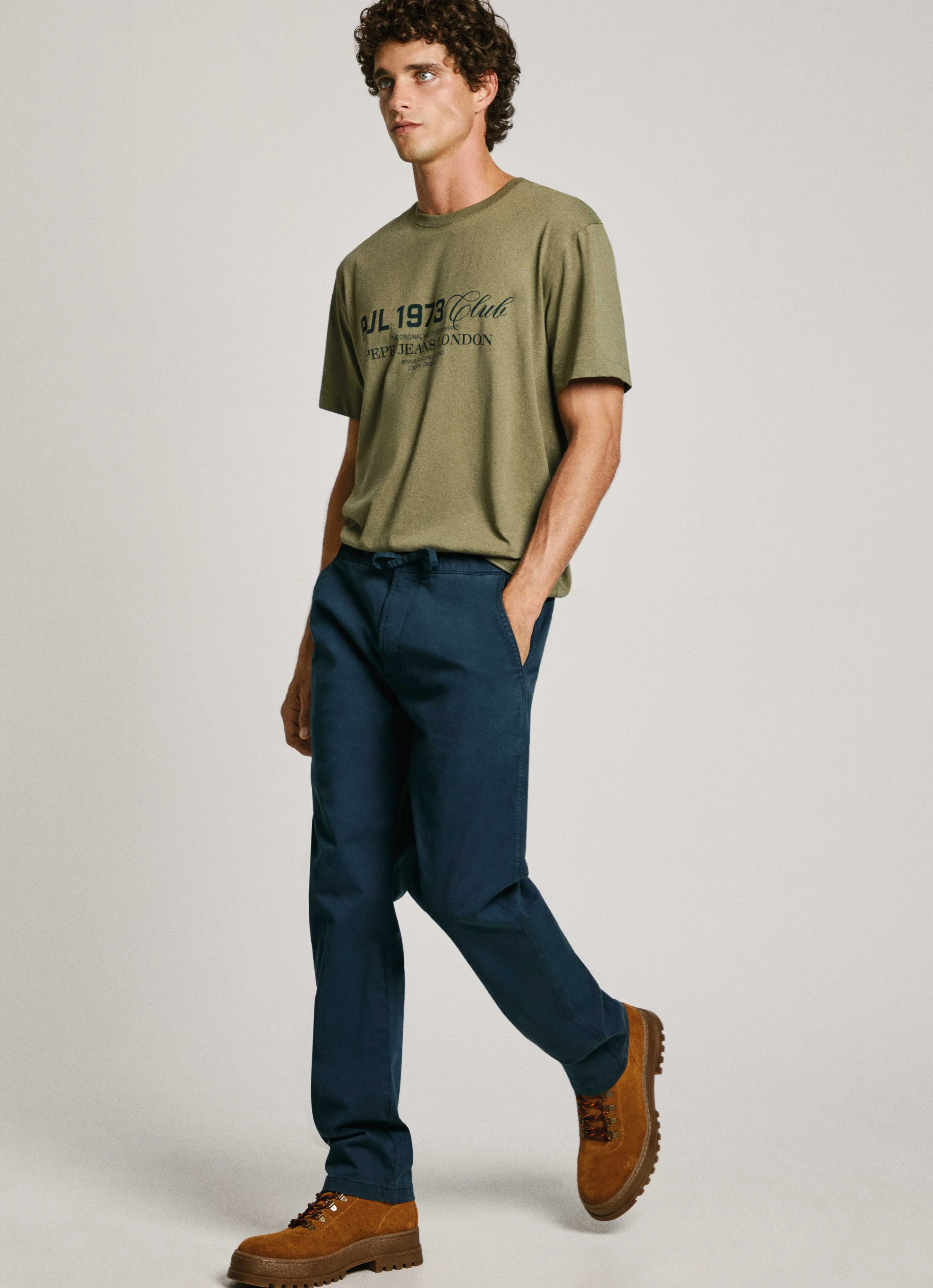 pantalón chino tejido elástico