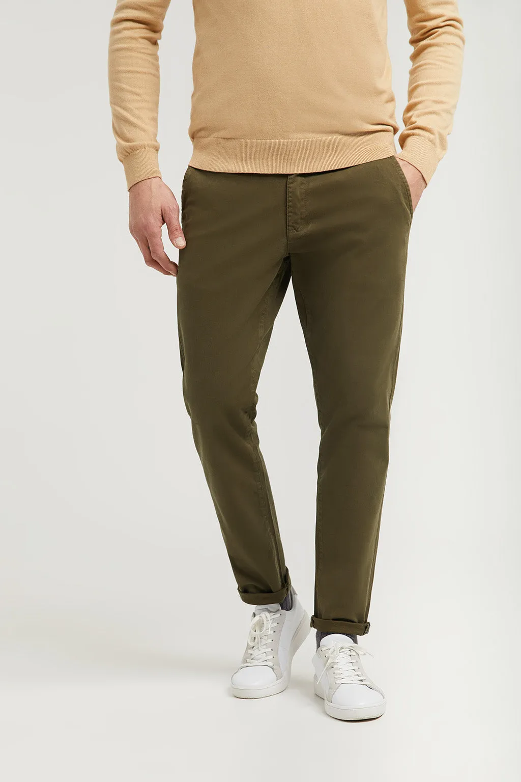 Pantalón chino verde oscuro de algodón elástico con detalles Polo Club