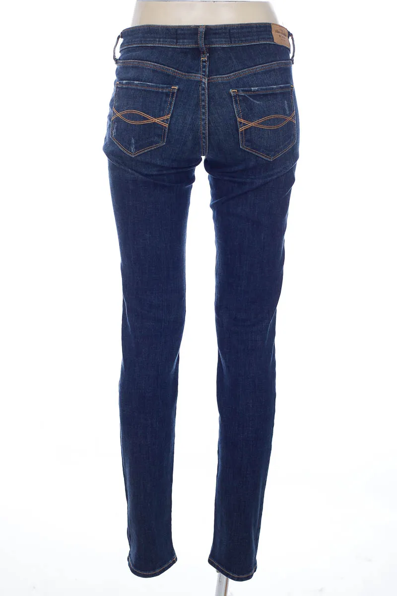 PANTALóN COLOR AZUL  ABERCROMBIE