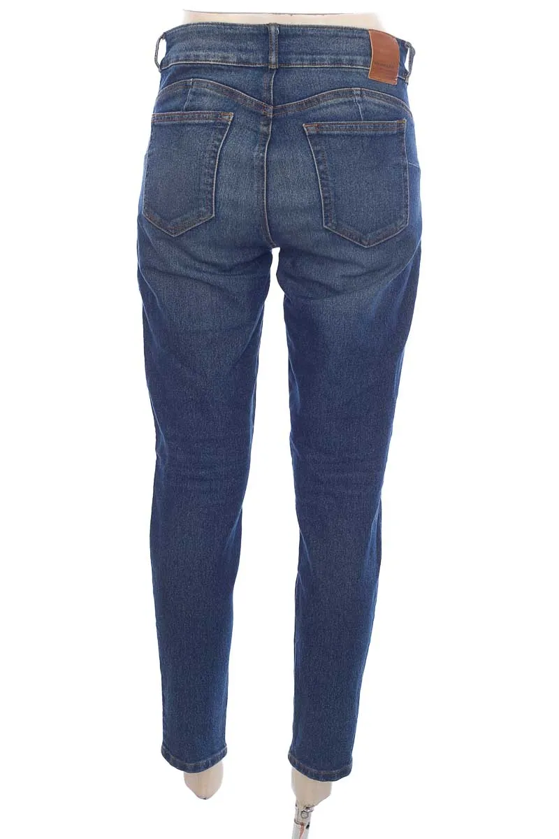 PANTALóN COLOR AZUL  RIFLE
