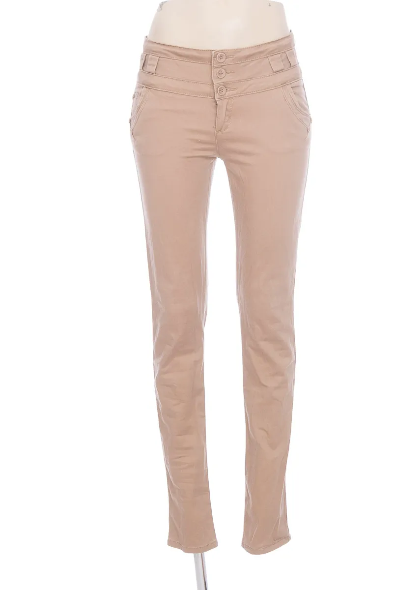 PANTALóN COLOR BEIGE  CLASH