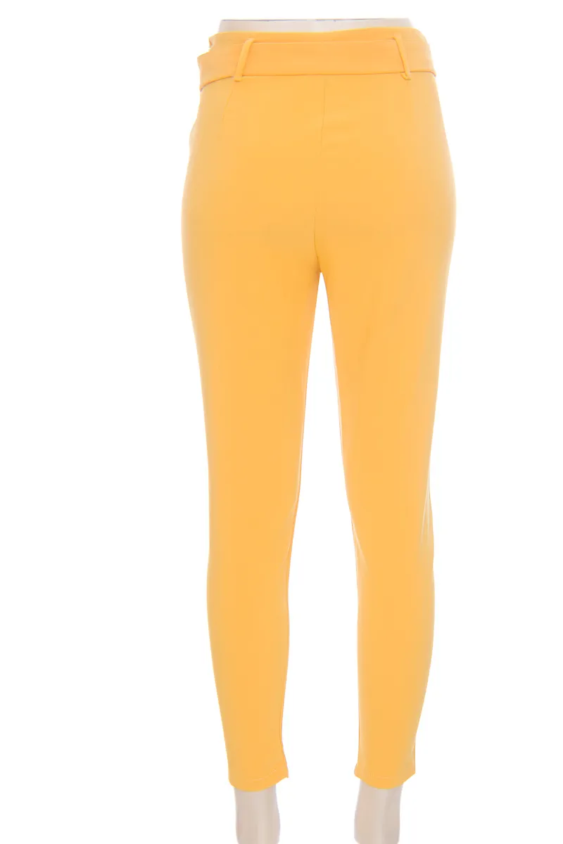 PANTALóN COLOR NEGRO  DYABOO