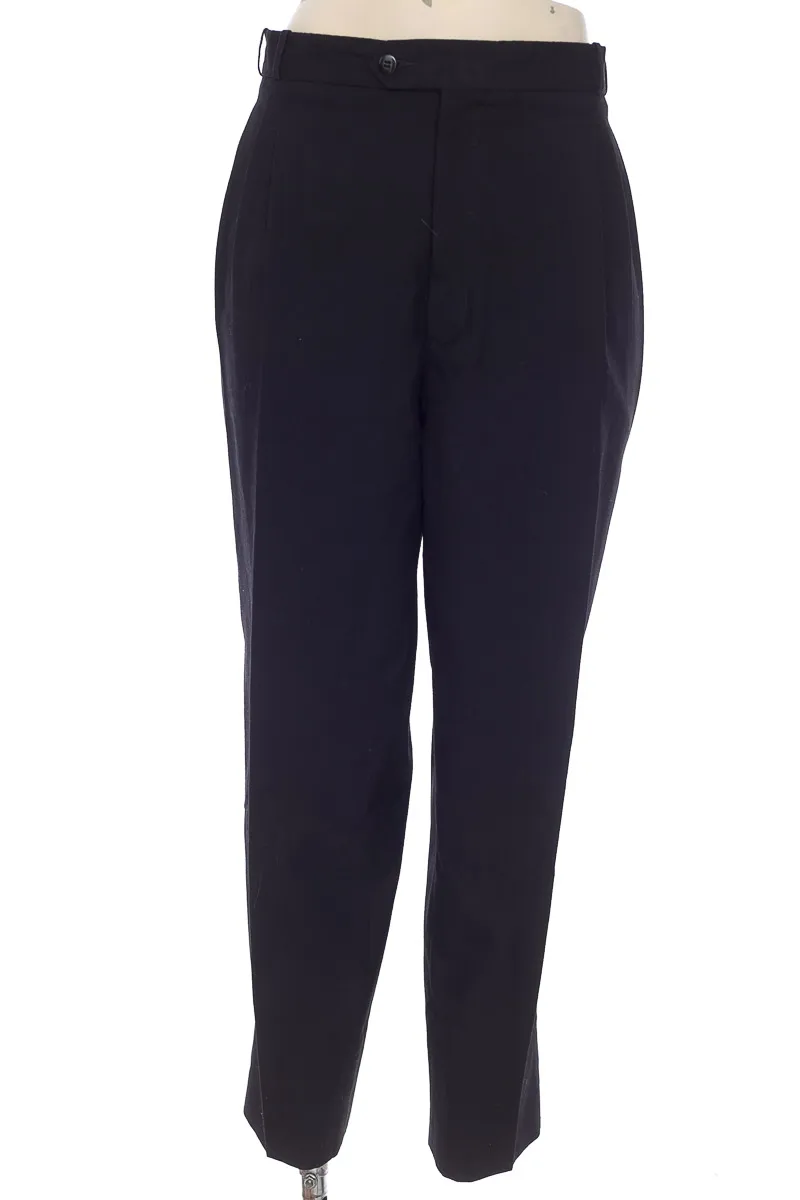 PANTALóN COLOR NEGRO  ITALO