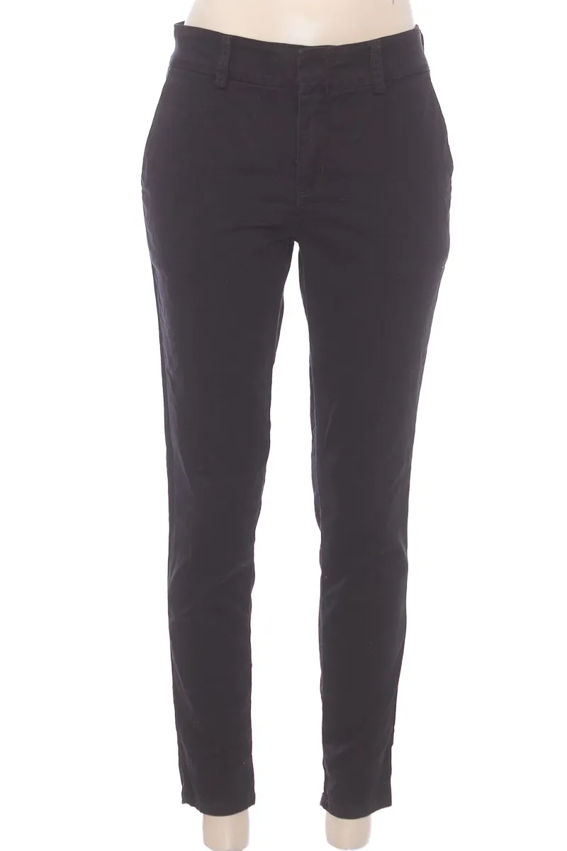 PANTALóN COLOR NEGRO  KALENDAR