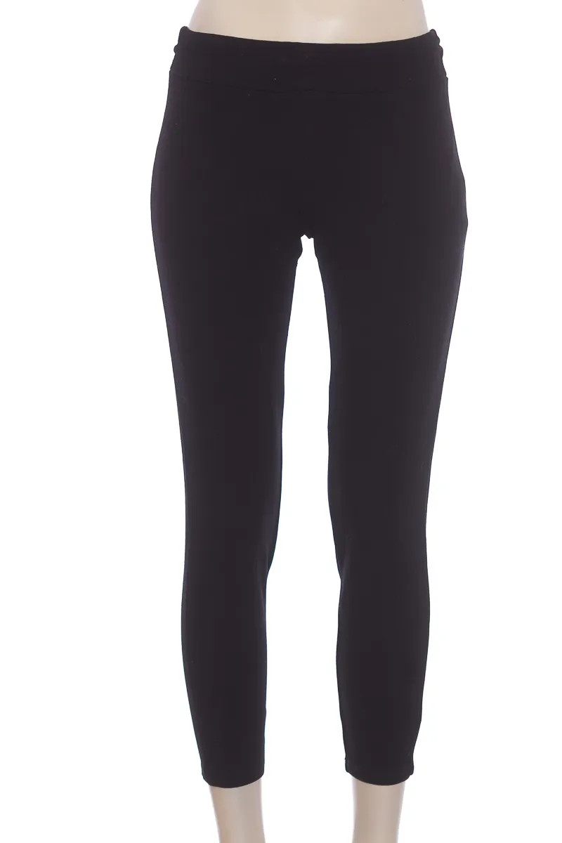 PANTALóN COLOR NEGRO  STUDIO F
