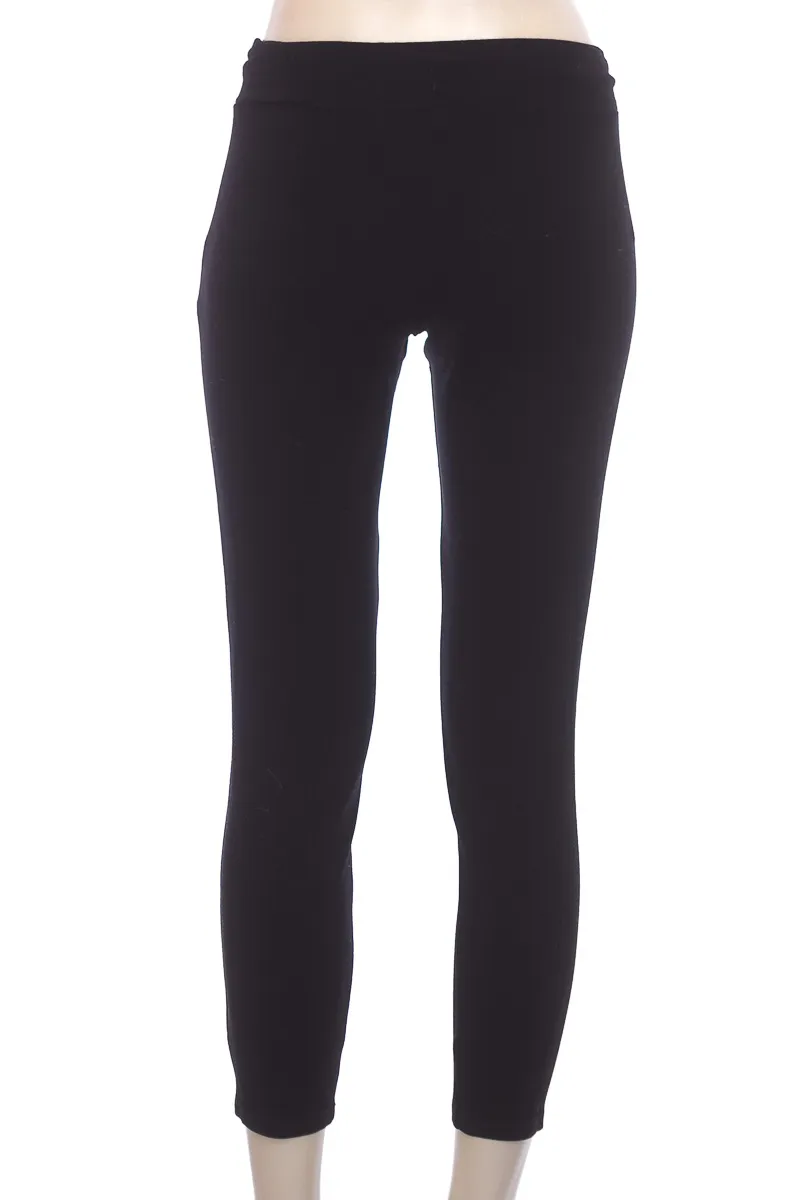 PANTALóN COLOR NEGRO  STUDIO F