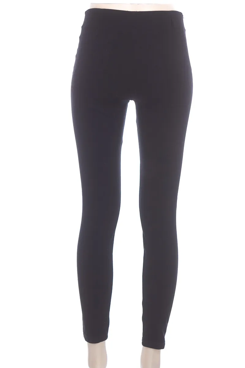 PANTALóN COLOR NEGRO  SUBLIME