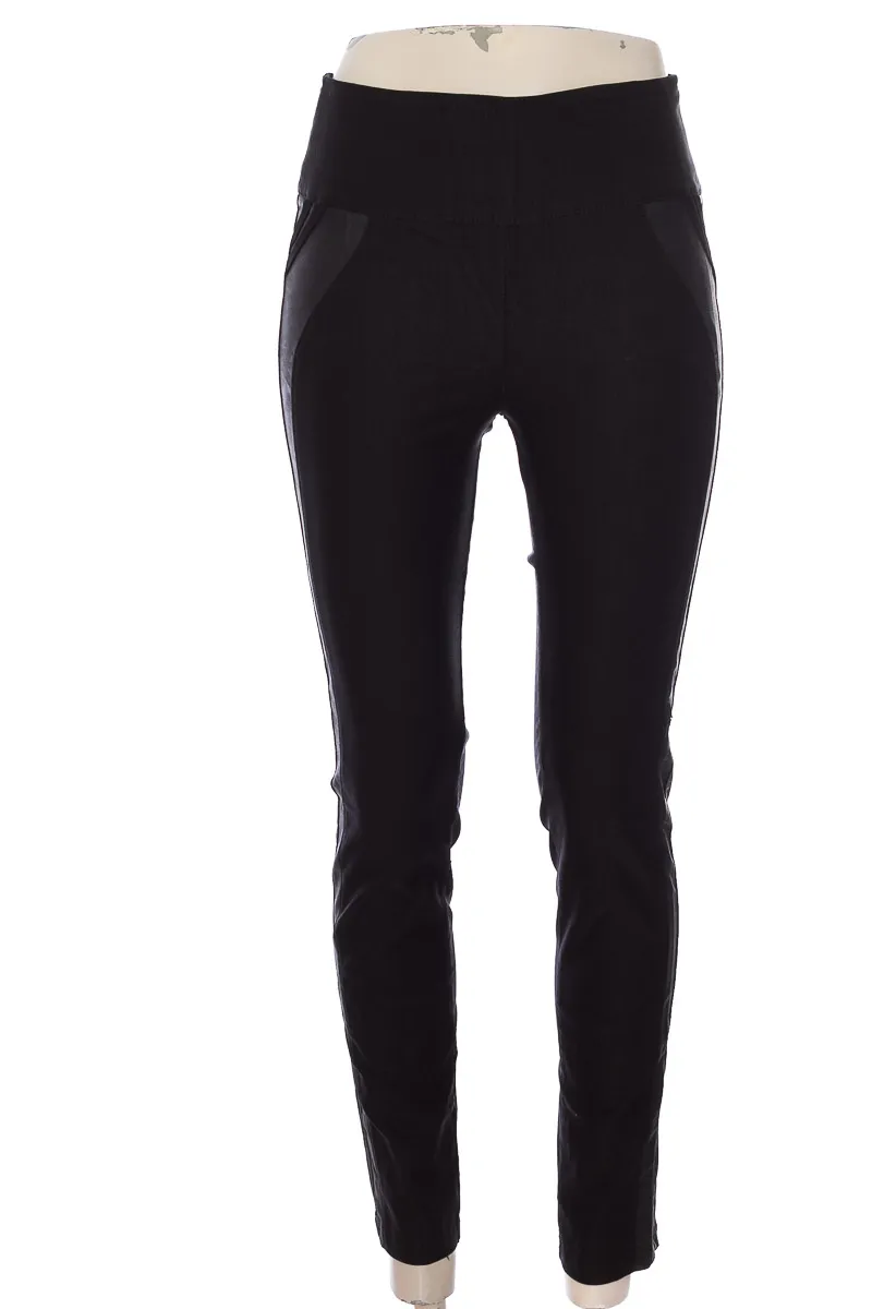 PANTALóN COLOR NEGRO  ZULU