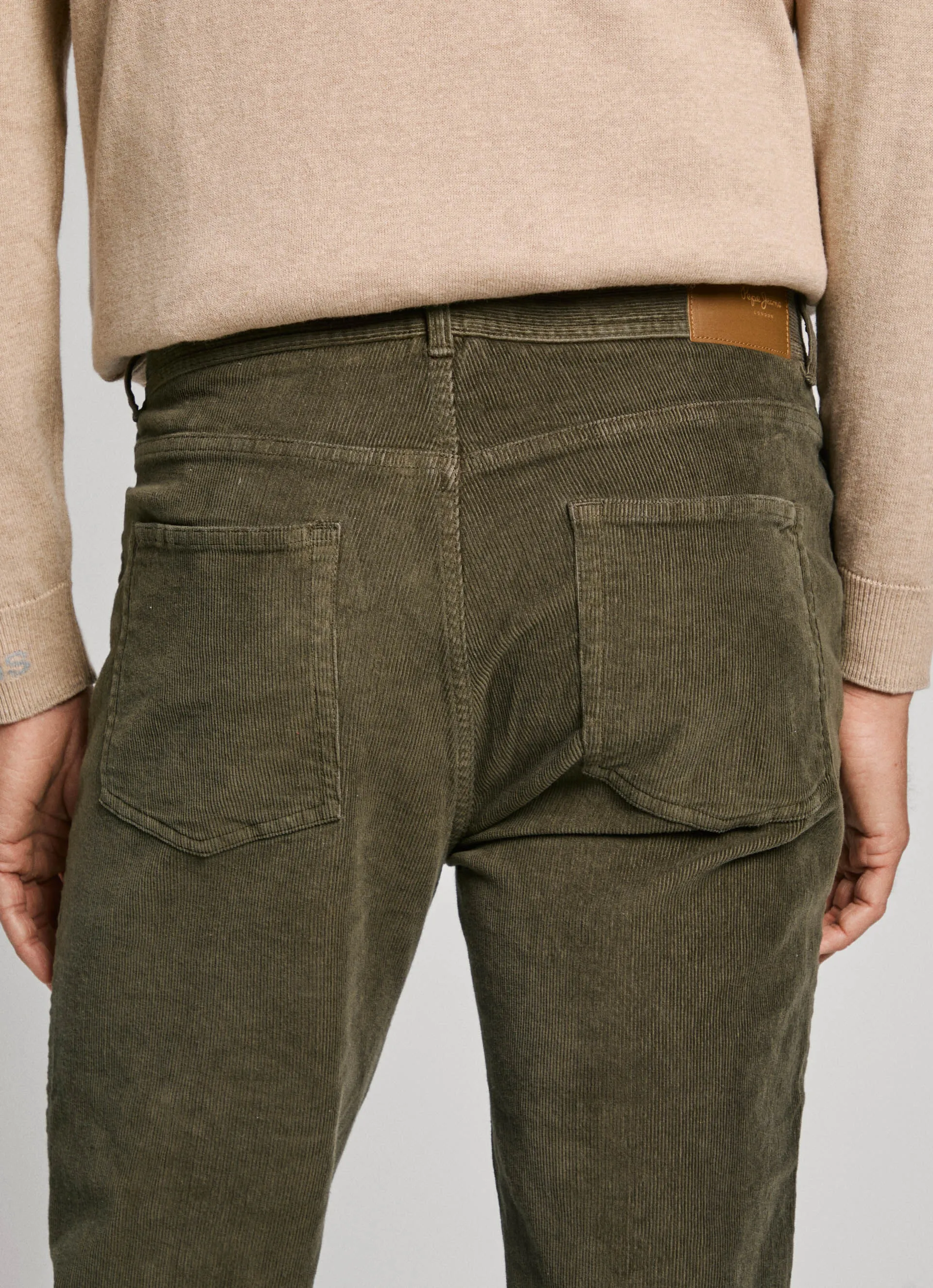 pantalón de pana 5 bolsillos
