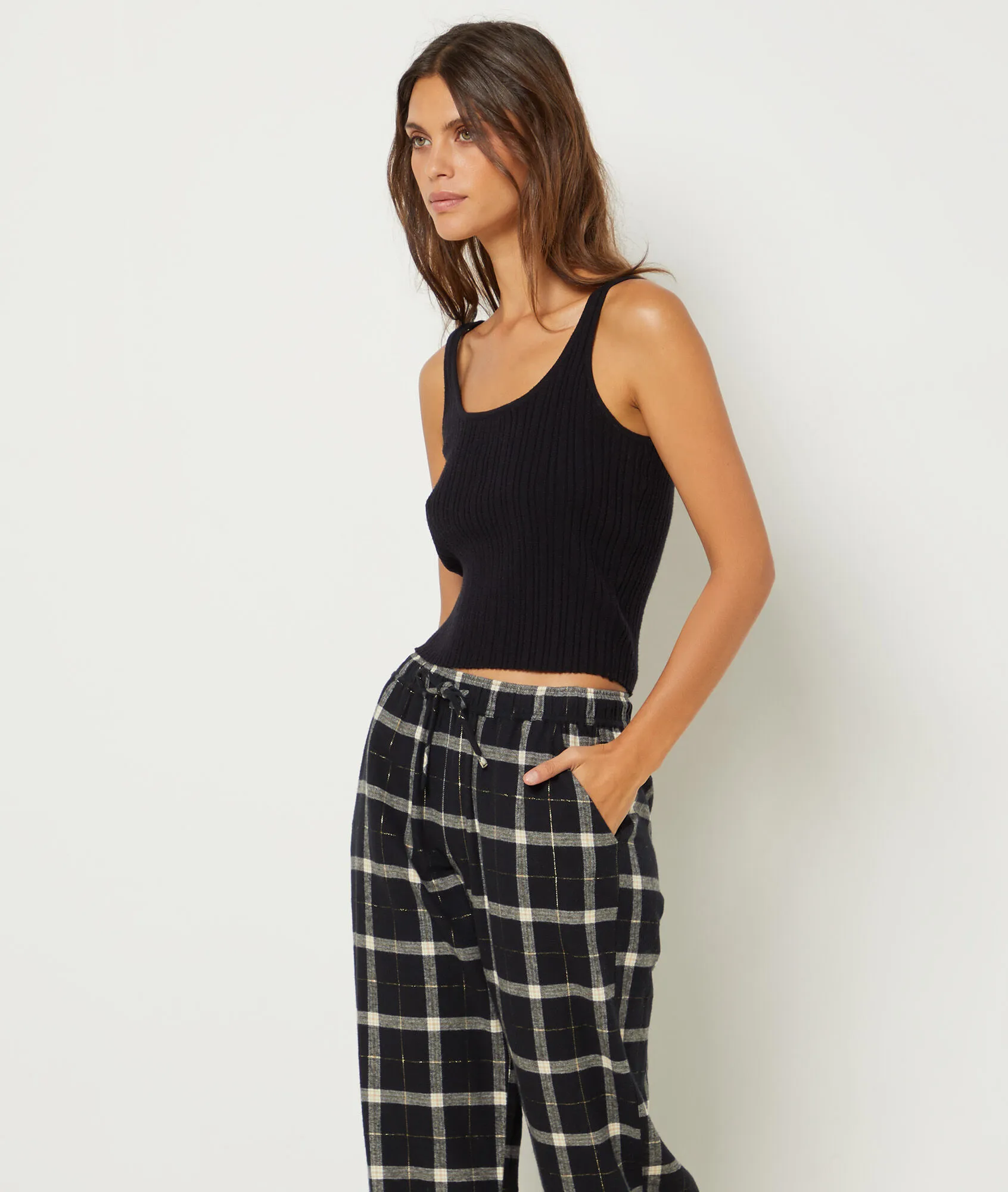 PANTALóN ESTAMPADO DE CUADROS NATANE NOIR  ETAM