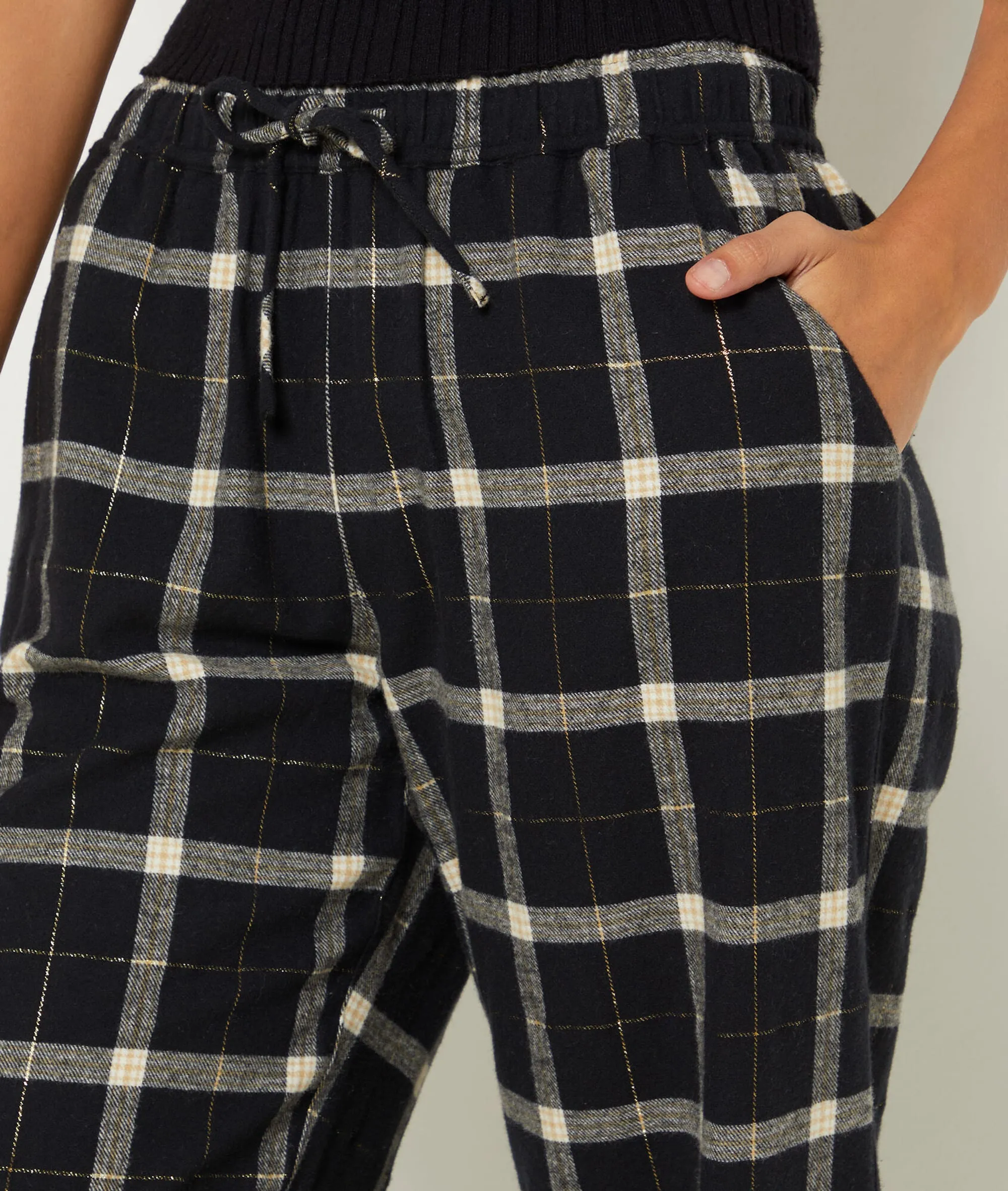 PANTALóN ESTAMPADO DE CUADROS NATANE NOIR  ETAM