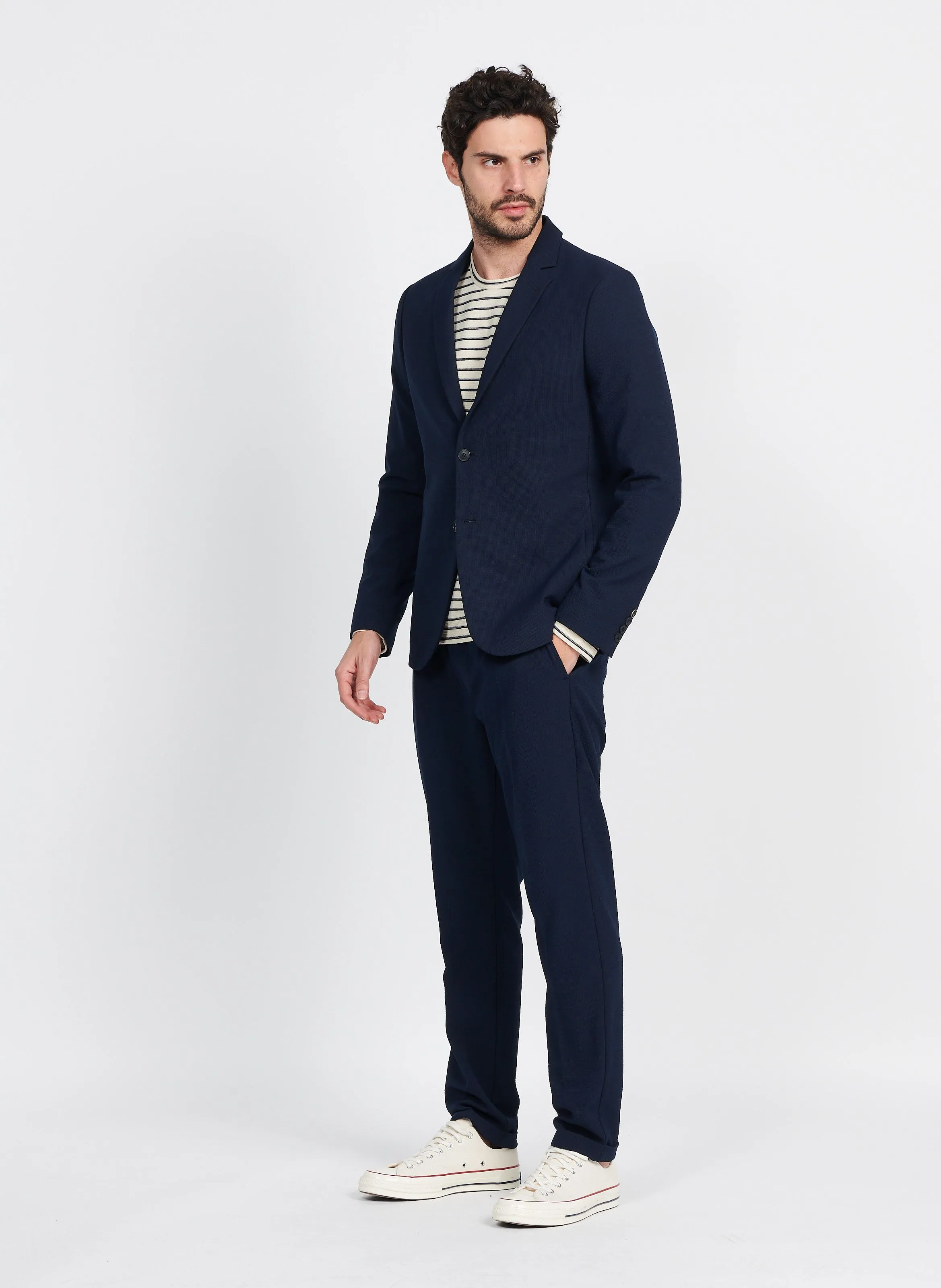 Pantalón tapered elástico en azul