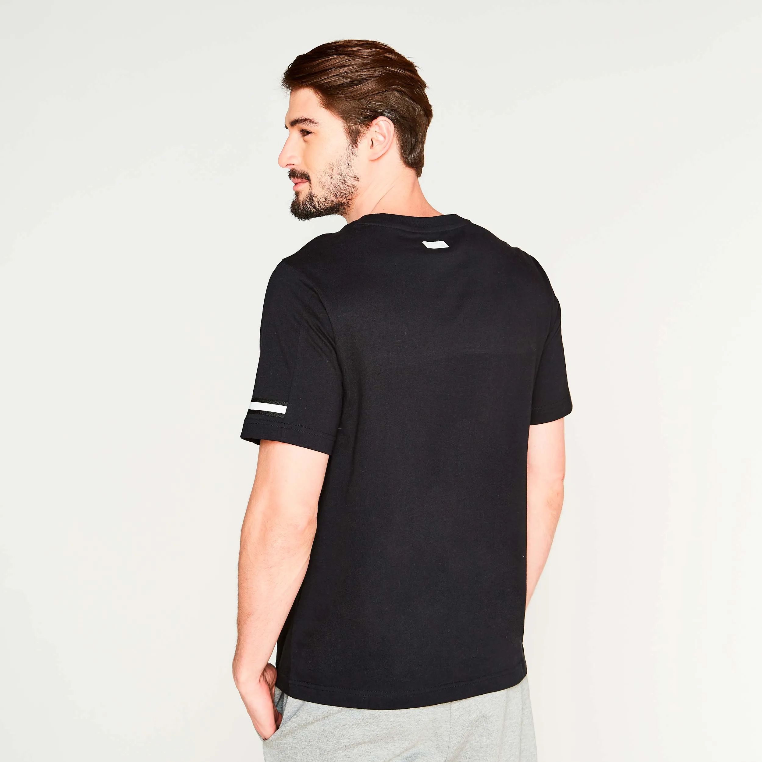 Polera Running Hombre Essentials New Balance Negro